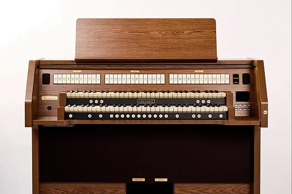 Электронный орган Viscount Maestro 45 / 45 DLX