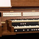 Превью Электронный орган Viscount Maestro 45 / 45 DLX