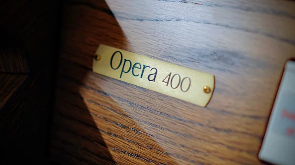 Электронный орган Viscount Opera 400